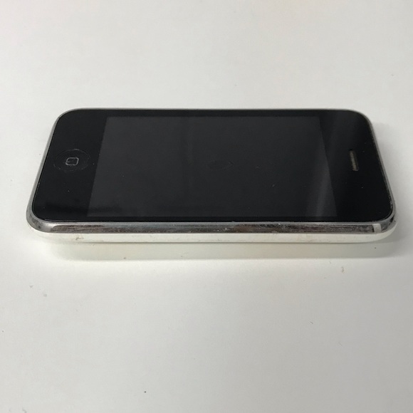 IPhone 1 - the very first iphone - Picture 4 of 11